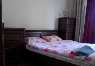 Апартаменты Comfortable flat near the Dnieper river in Kyiv Киев Апартаменты-1